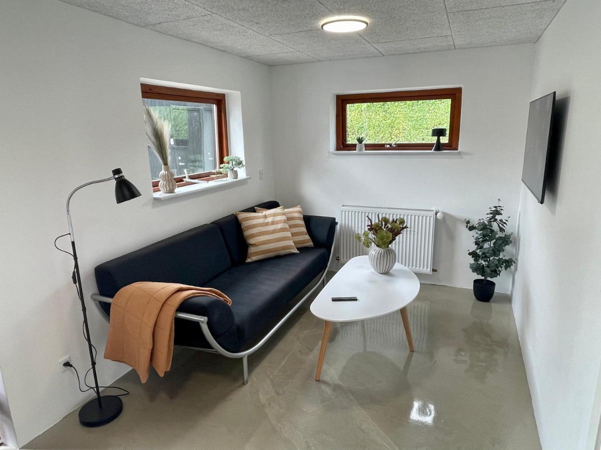 Margrethes Vej 22 - Queen'S Apartment - 28M2 Марибо Екстериор снимка